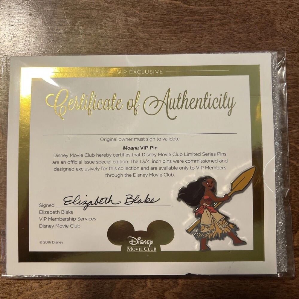 Moana Disney Movie Club VIP Exclusive Pin w/ COA NIP Mint 2016